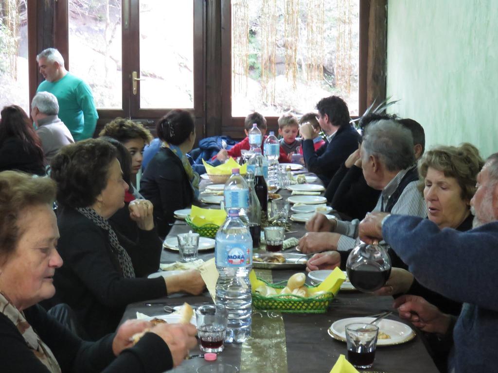 Agriturismo Sardo Villa Campavaglio Екстериор снимка