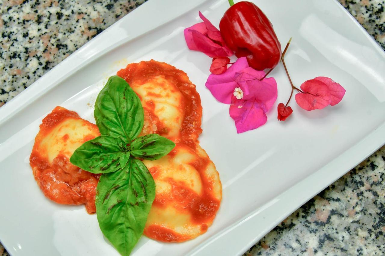 Agriturismo Sardo Villa Campavaglio Екстериор снимка